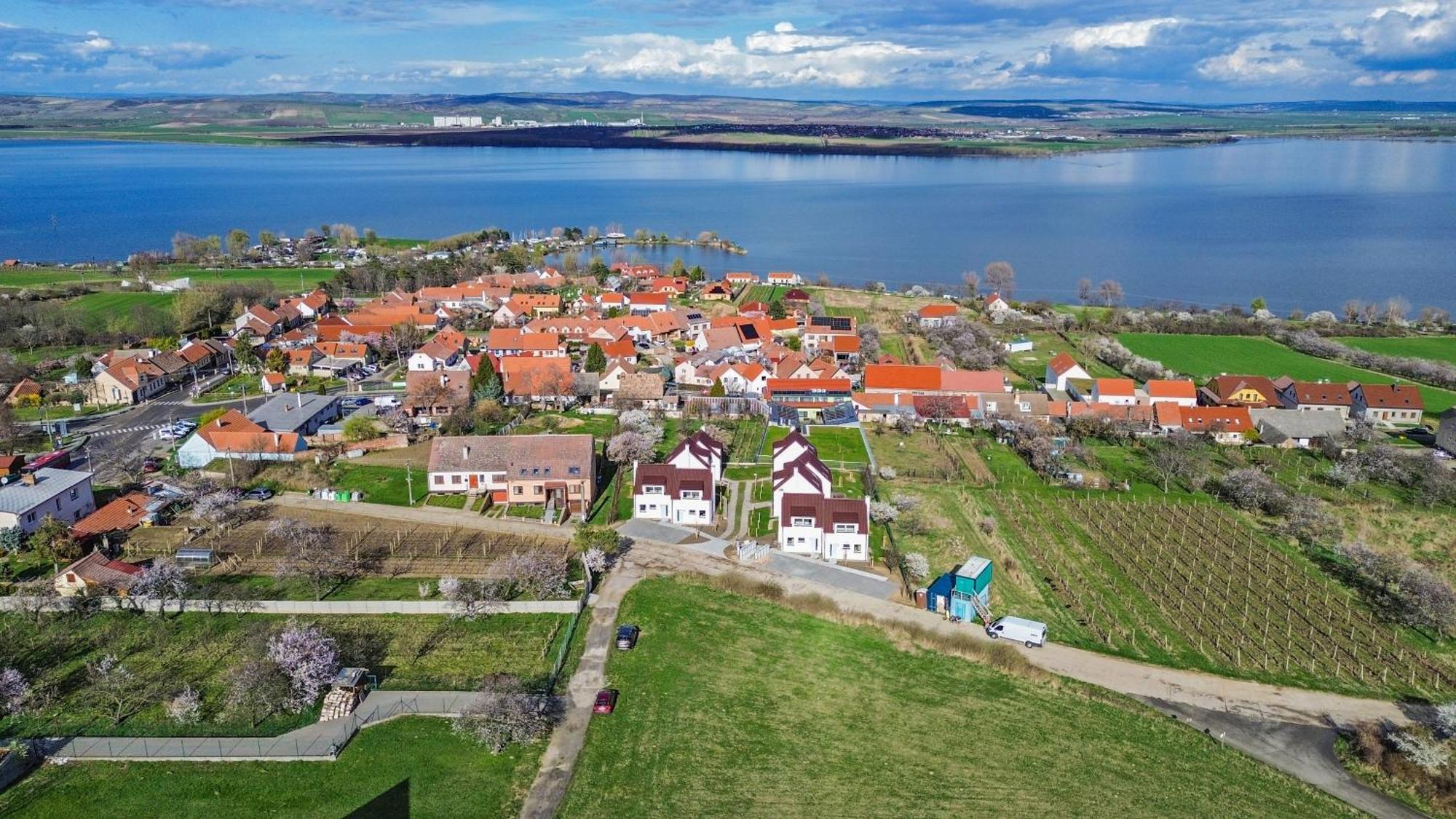 Ferienwohnung Pavlovske Domecky Exterior foto